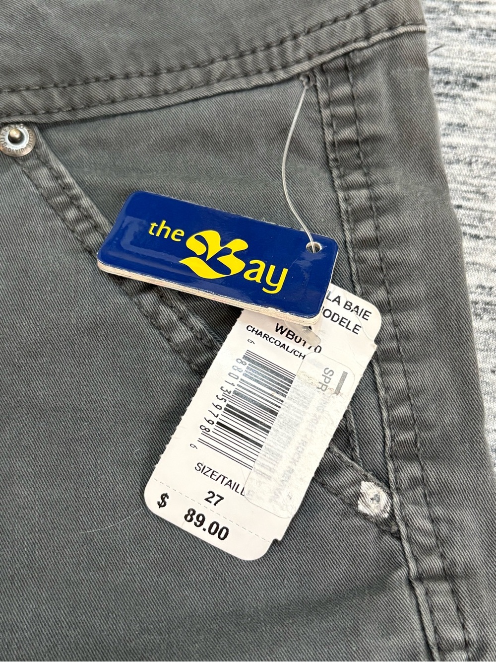 NWT - Buffalo David Bitton Ladies Grey Cargo Pants Skinny Leg Size 27 - Picture 3 of 7